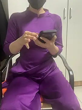 ______Cherry_____ Show Webcam