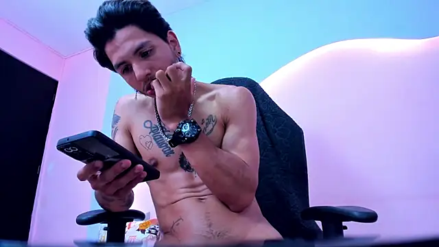 DanteLuxx 网络视讯表演