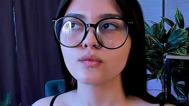 MarianneAuviln Live XXX chat