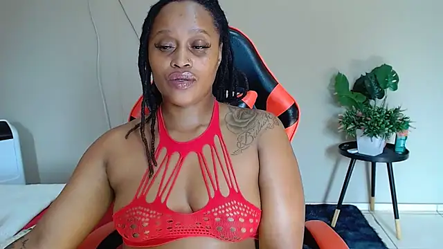 Queen_Nicky: απευθείας συνομιλία ΧΧΧ