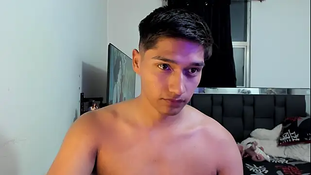 mateo-Esposito Show in webcam