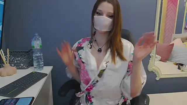 دردشة BiancaLiss الجنسية المباشرة