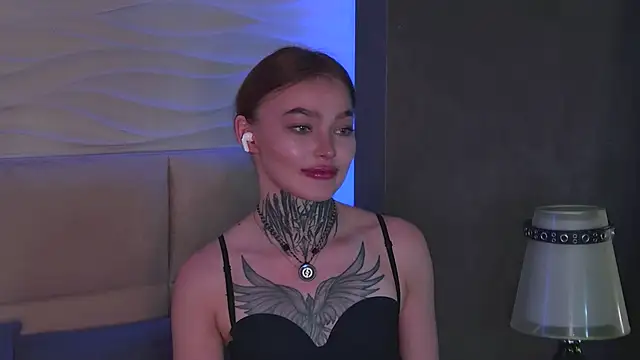 AriWild Show in webcam