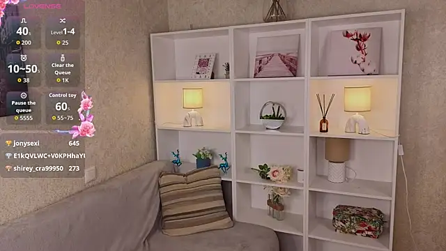 VinnieMaida Chat XXX live