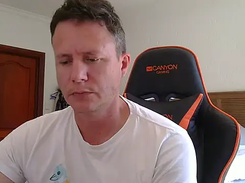 TroyDieselXXX – Kamerová šou