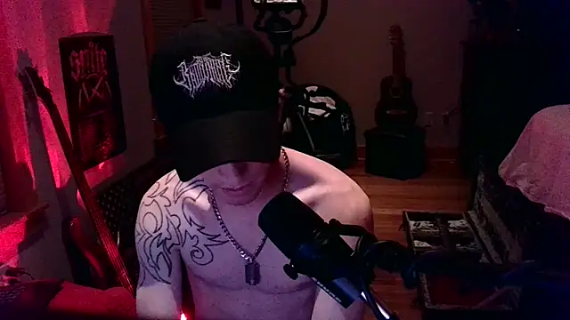 LEVIATHANX666: вебкам-шоу