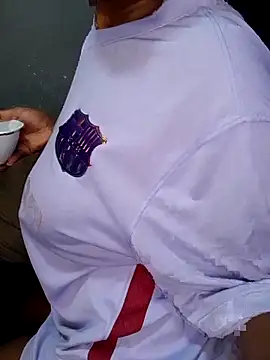 Czat XXX na żywo – Barbieee1301