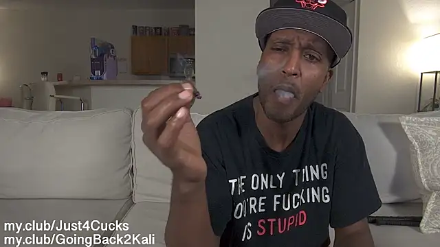 boomboomr00m's Live XXX Chat