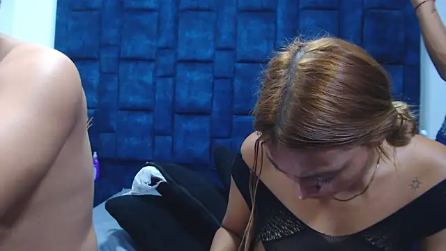 GroupNoLimits élő XXX-chatje