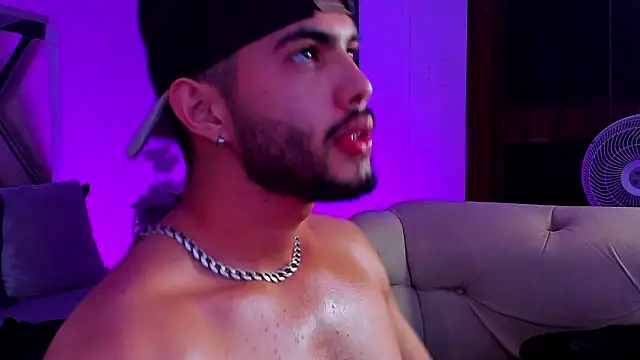 Vincentblack 现场XXX聊天