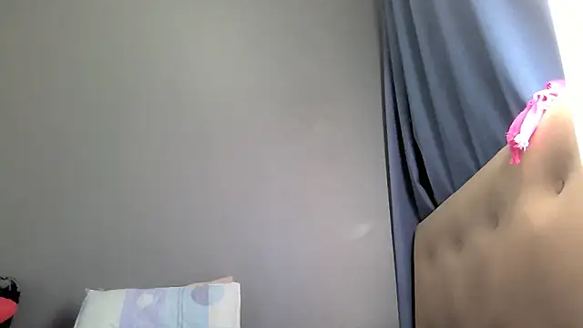 دردشة Sweetslender الجنسية المباشرة