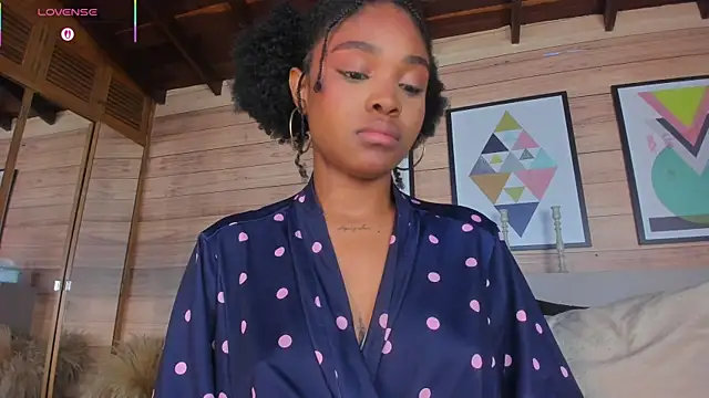 AriaFoster লাইভ XXX চ্যাট