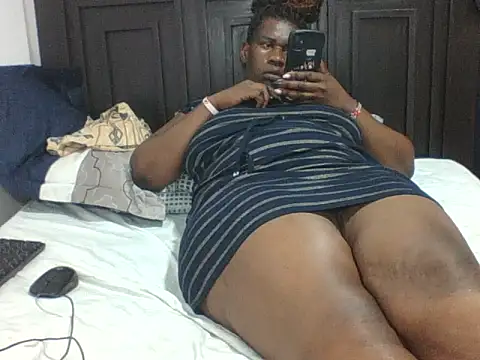 แชท XXX สดของ SexyTirries13