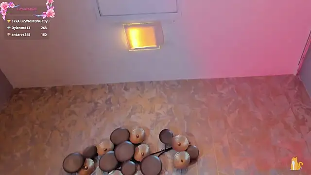 دردشة KimDevinne الجنسية المباشرة