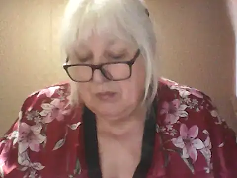 Alexia64231's Webcam Show