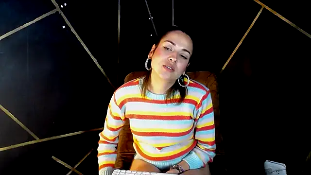 camilawm19 Live XXX-Chat