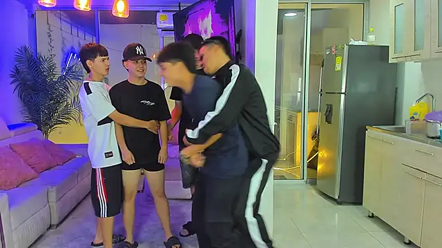 Houseofwarrios 现场XXX聊天