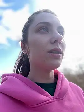 MariiD: απευθείας συνομιλία ΧΧΧ