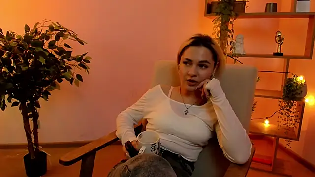 BethanyPlacide Chat XXX in diretta