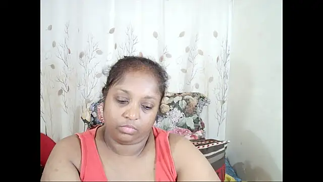 Онлайн чат XXX Indiantasha