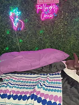 دردشة RenaThickAss الجنسية المباشرة