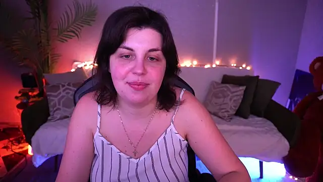 MirandaWong Chat XXX live