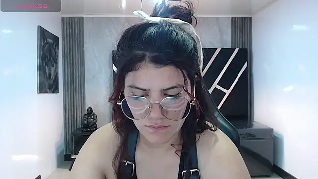 XXX chat uživo modela Scarlett_jhonson_ch