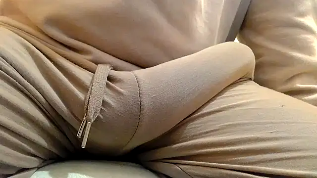 gae89tano Adlı Modelin Canlı XXX Sohbeti