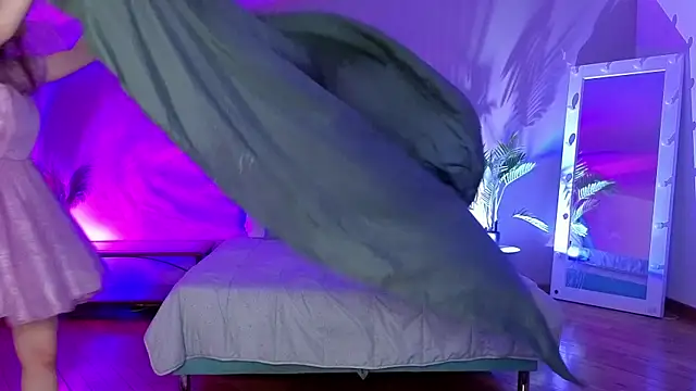 Chat XXX en directo de L1ittle_kitty_