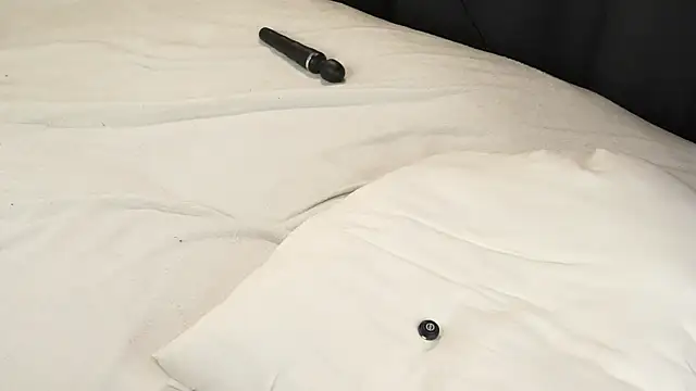 แชท XXX สดของ LettySlovacek