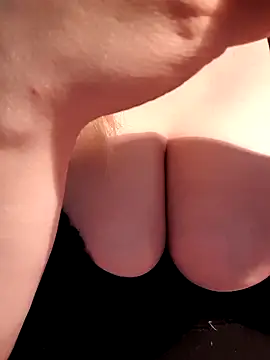 Czat XXX na żywo – Missy_DM