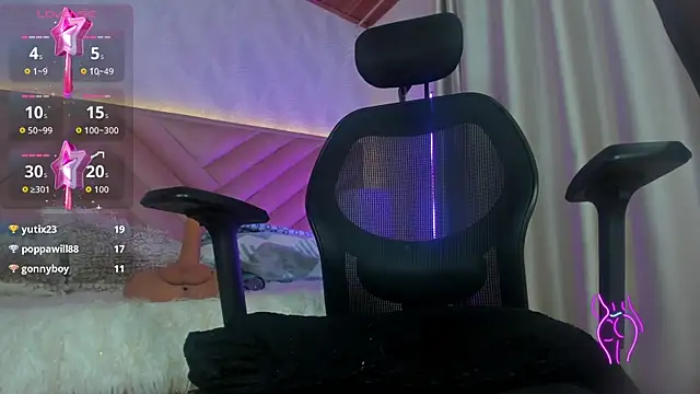 _carla_roseeのライブXXXチャット