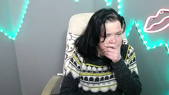 Chat XXX en directo de LauraFinn