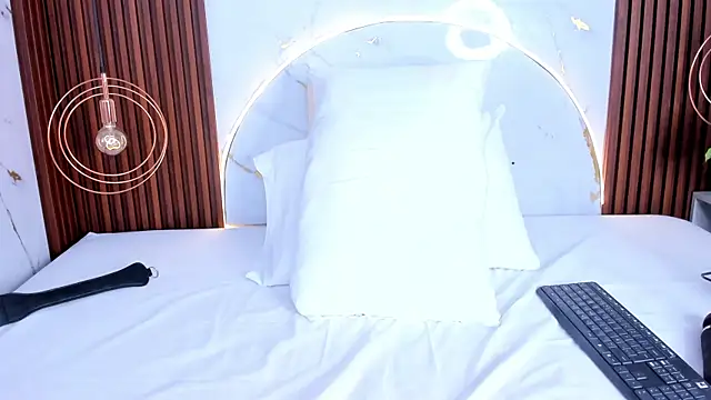 miamiller69's Live XXX Chat