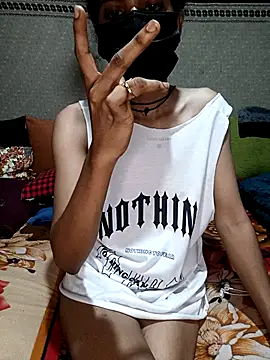 Chat +18 de emali_baba ao vivo