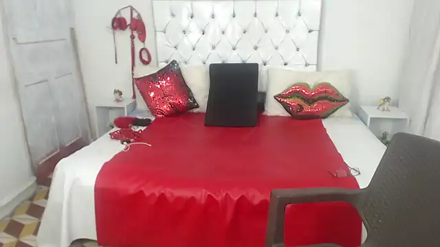 XXX chat uživo modela Sweetbigcatt