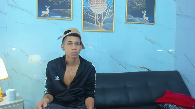 Chat XXX ao vivo de Little_nicoll