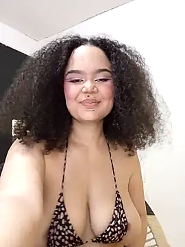 TrixieRossen Webbikameraesitys