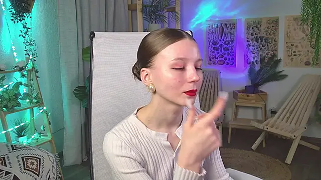 ElliFrankenweenie Chat XXX in diretta