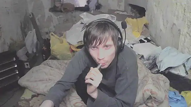 Show de makarov1993 na webcam