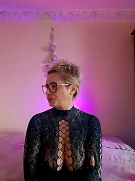 Chat +18 de LunaBlaise ao vivo