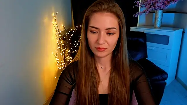 Chain_Alice's Live XXX Chat