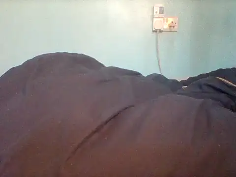 Eminent_Ride live XXX chat