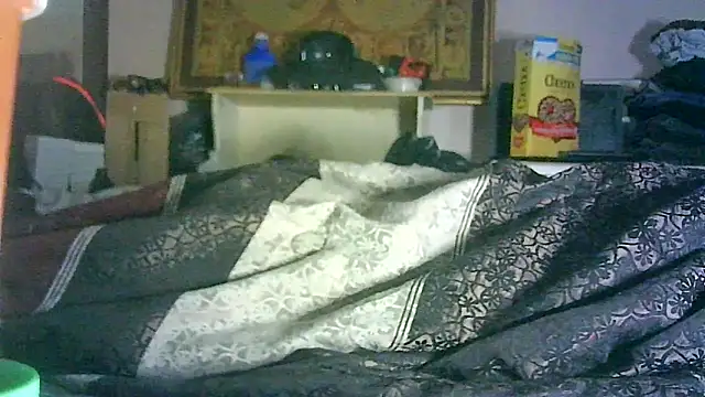 GUAPAN3S3_FIR3 Adlı Modelin Canlı XXX Sohbeti