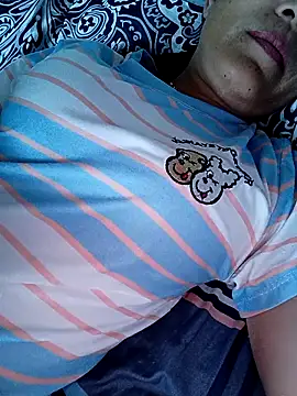 Doremon_95 Live XXX-Chat