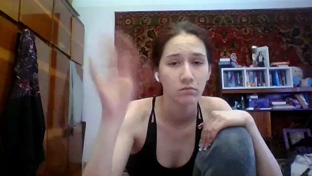 แชท XXX สดของ NickiKisinger