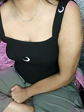 Gurleen_kaur69's Webcam Show