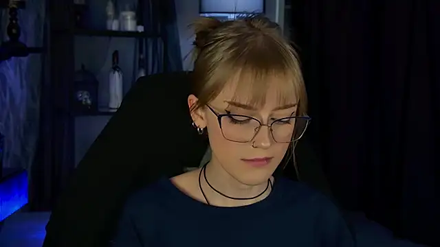 KiraMontoya – Live XXX-chat