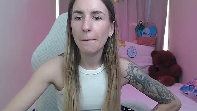 Živý XXX chat DeboraHorny