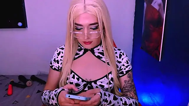 bubble_red élő XXX-chatje